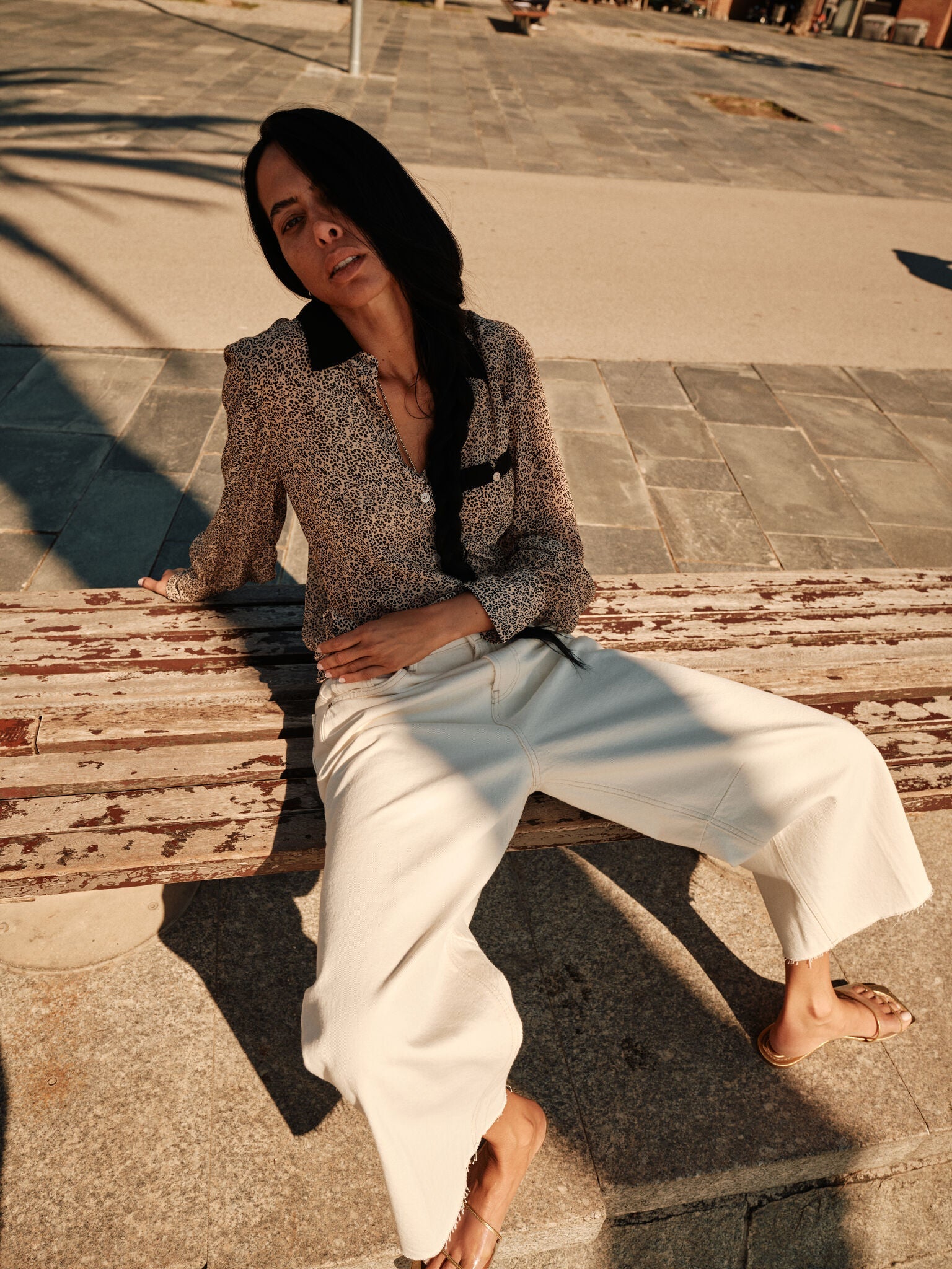 Modelshot / Black / Detail